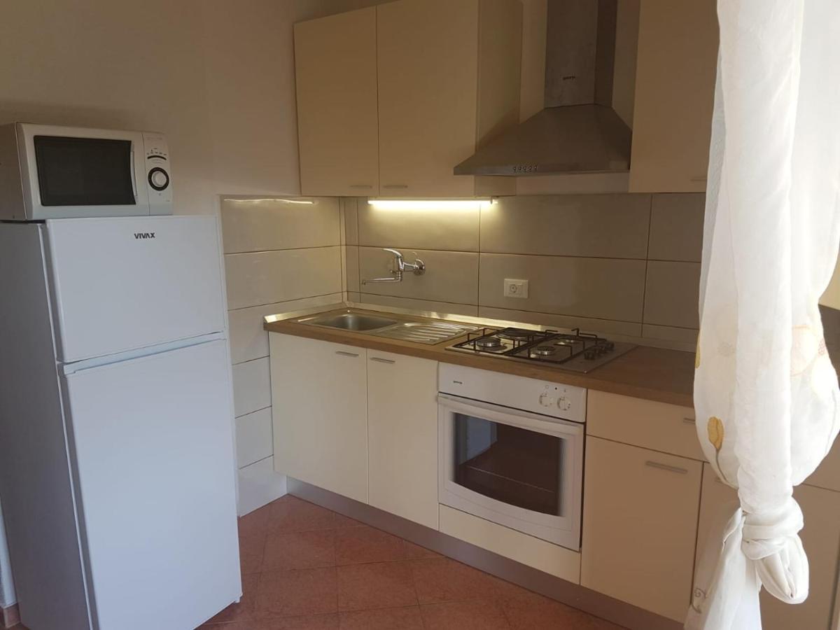 Apartments By The Sea Mavarstica, Ciovo - 12696 Trogir Zewnętrze zdjęcie